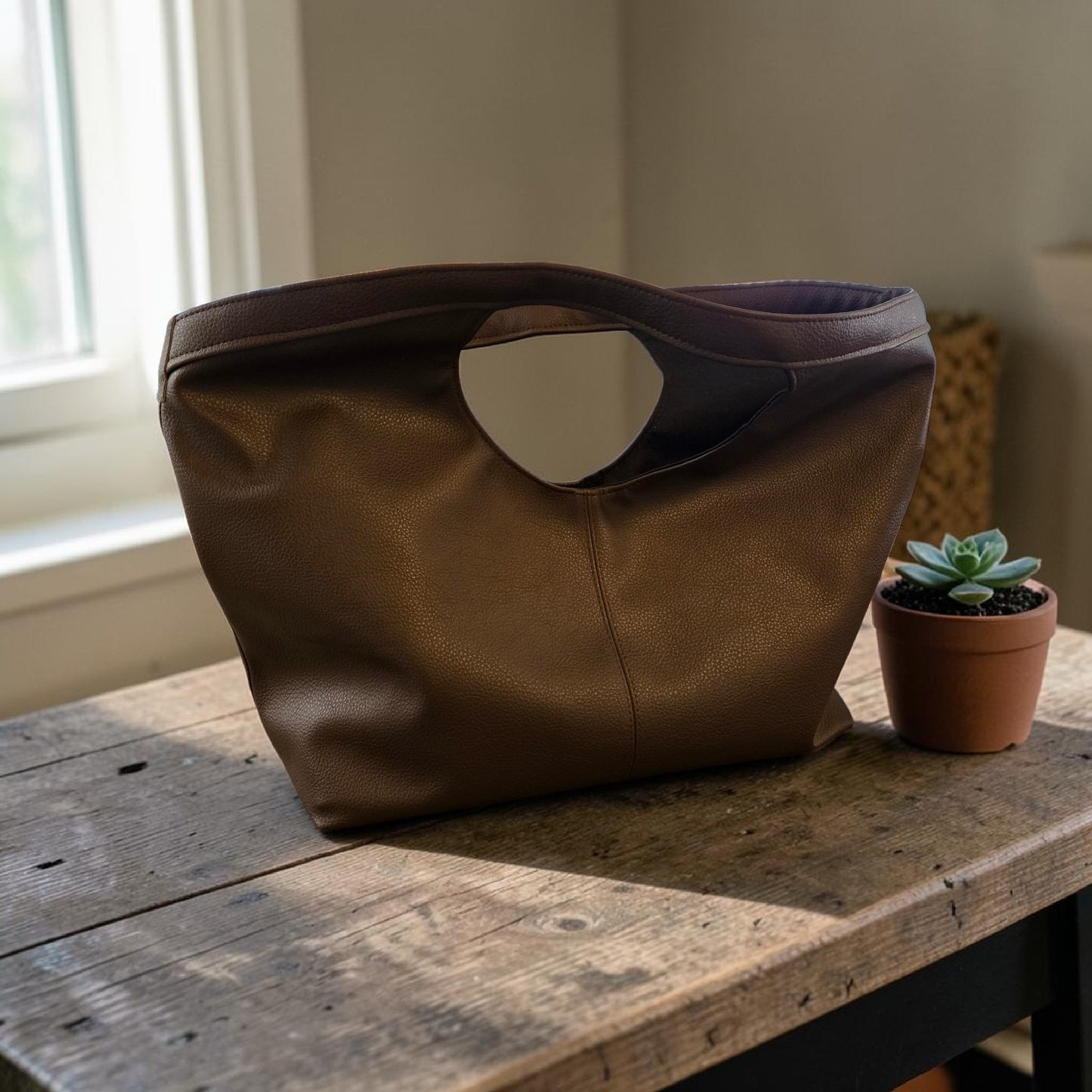 The Lily Tote